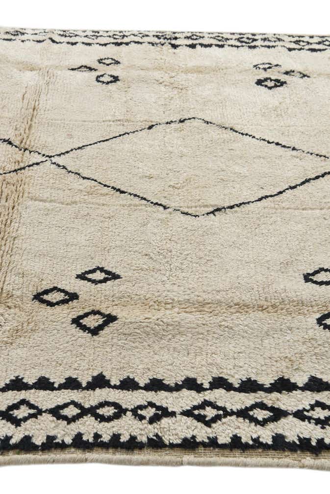 6' 2 x 9' 3 Hand Knotted Moroccan Wool Rug