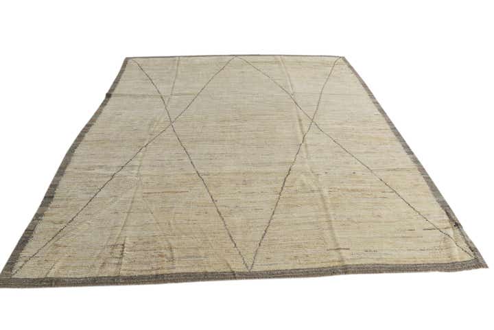 8' 1 x 10' 2 Hand Knotted Moroccan Wool Rug