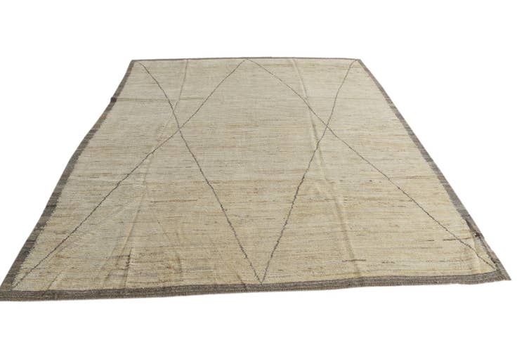 Detail image of 8' 1 x 10' 2 Hand Knotted Moroccan Wool Rug