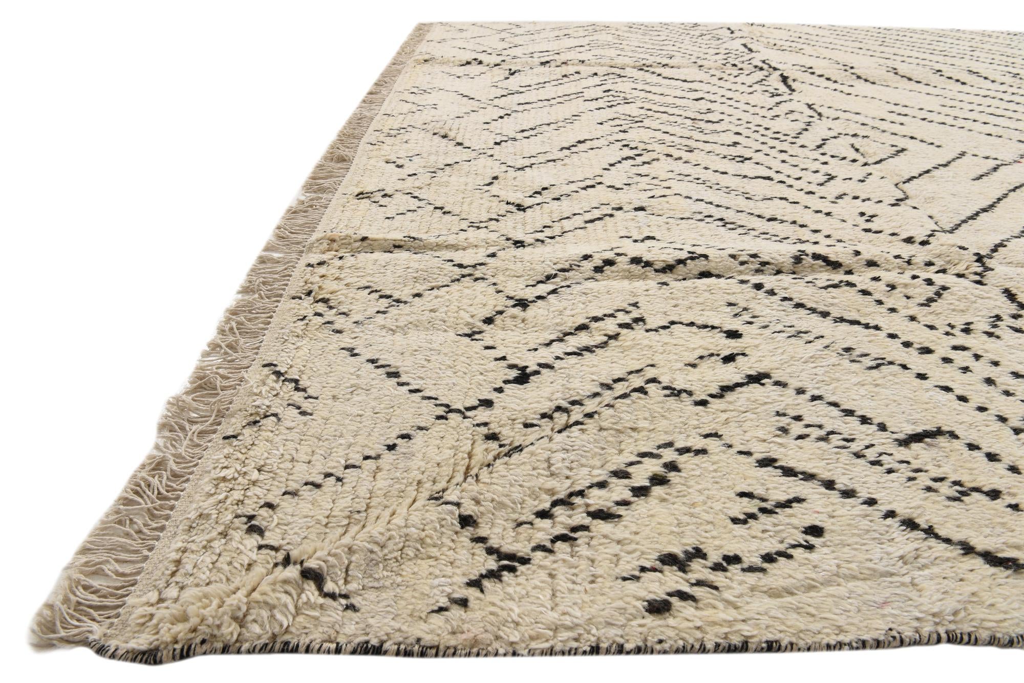 8' x 11' 2 Hand Knotted Moroccan Wool Rug