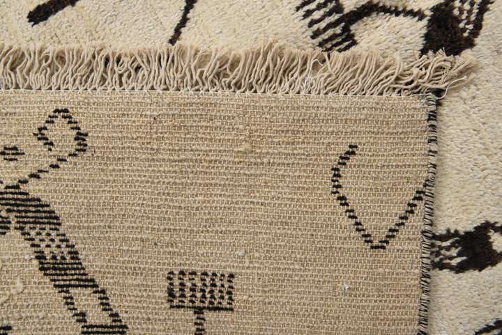 8' 2 x 9' 7 Hand Knotted Moroccan Wool Rug