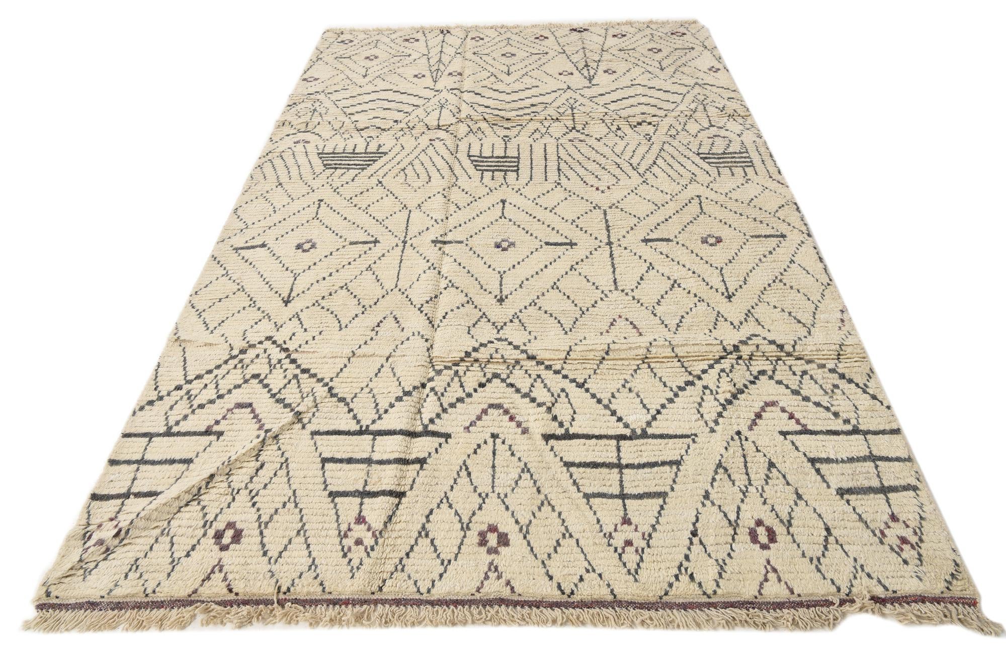 6' x 10' Hand Knotted Moroccan Wool Rug