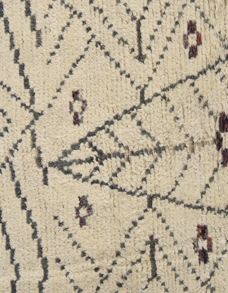Detail image of 6' x 10'  Hand Knotted Moroccan Wool Rug
