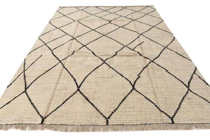 7' 11 x 10' 4 Hand Knotted Moroccan Wool Rug