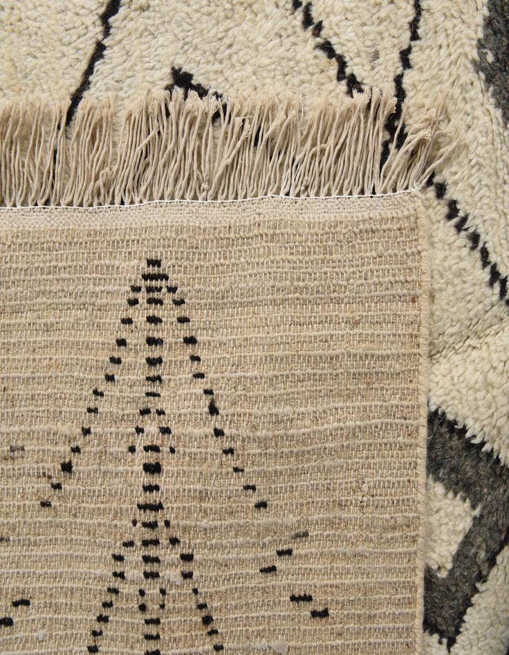 Detail image of 8' 1 x 9' 11  Hand Knotted Moroccan Wool Rug