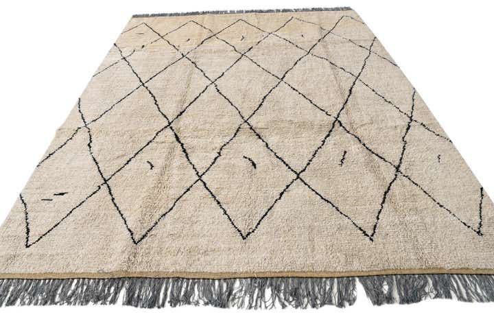 8' x 10' 5 Hand Knotted Moroccan Wool Rug