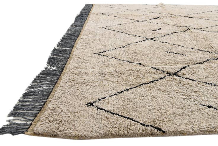 Detail image of 8' x 10' 5 Hand Knotted Moroccan Wool Rug