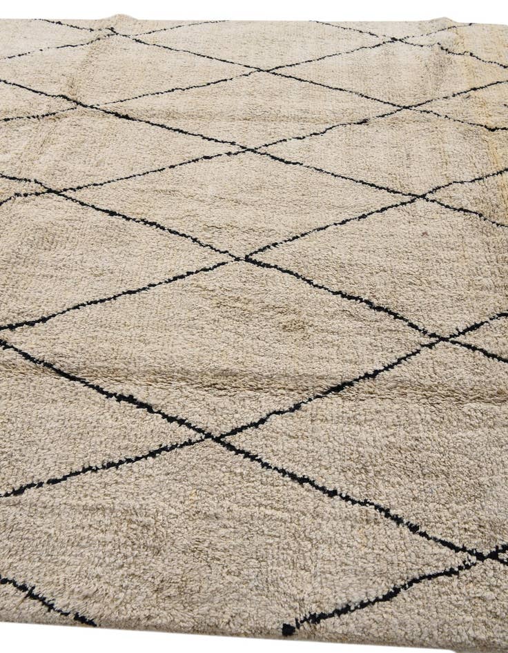 Detail image of 8' x 10' 5 Hand Knotted Moroccan Wool Rug