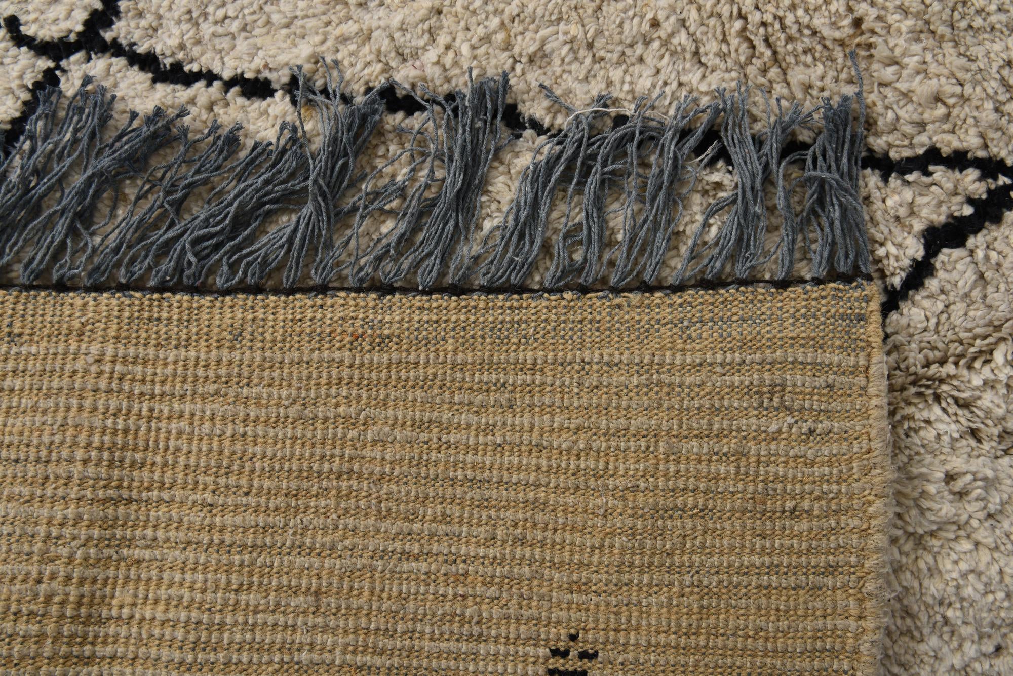8' x 10' 5 Hand Knotted Moroccan Wool Rug