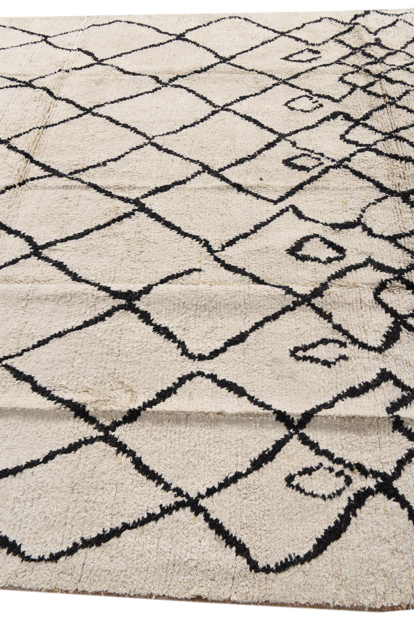 8' x 10' Hand Knotted Moroccan Wool Rug