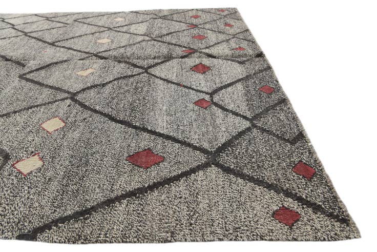 Detail image of 6' 7 x 9' 7 Hand Woven Moroccan Wool Rug