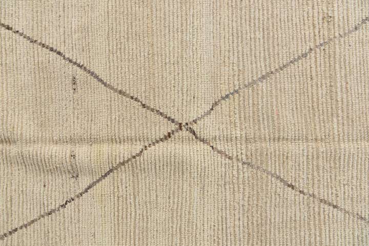 8' 5 x 10' 3 Hand Knotted Moroccan Wool Rug