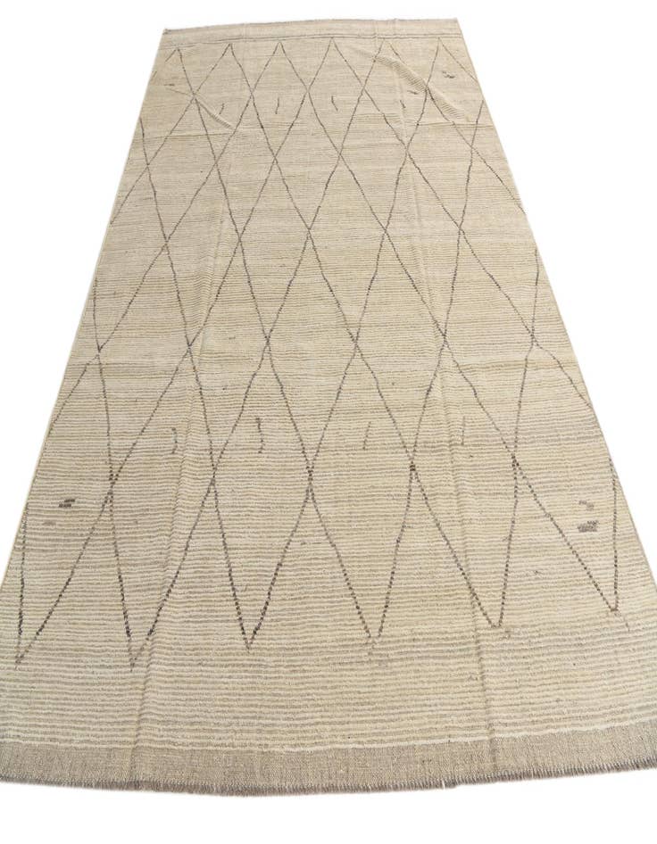 Detail image of 7' 9 x 10' 7 Hand Knotted Moroccan Wool Rug