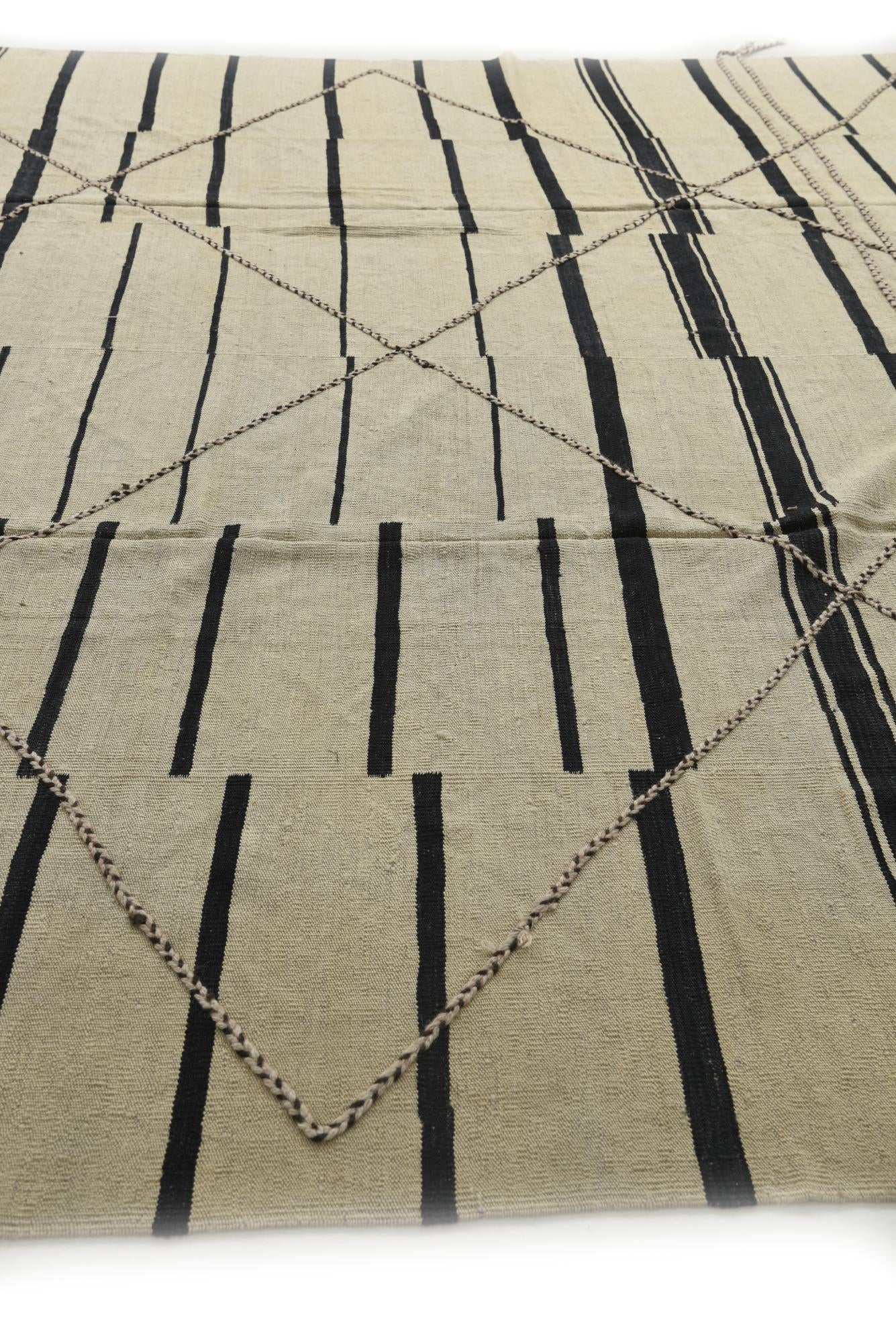 10' x 12' 10 Hand Knotted Moroccan Wool Rug