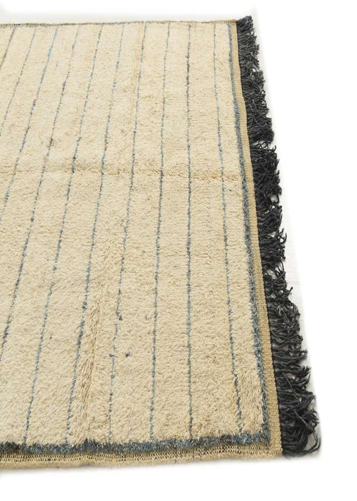 5' 1 x 7' 5 Hand Knotted Moroccan Wool Rug