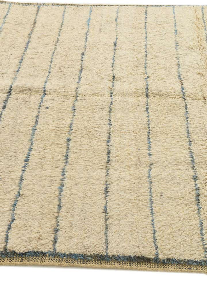 5' 1 x 7' 5 Hand Knotted Moroccan Wool Rug