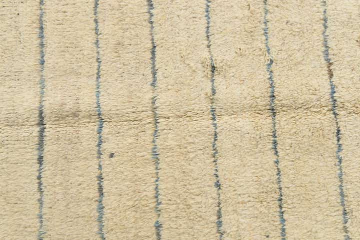 5' 1 x 7' 5 Hand Knotted Moroccan Wool Rug