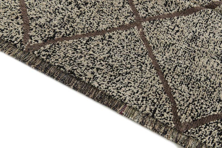 Detail image of 8' 5 x 10' 2 Hand Knotted Moroccan Wool Rug