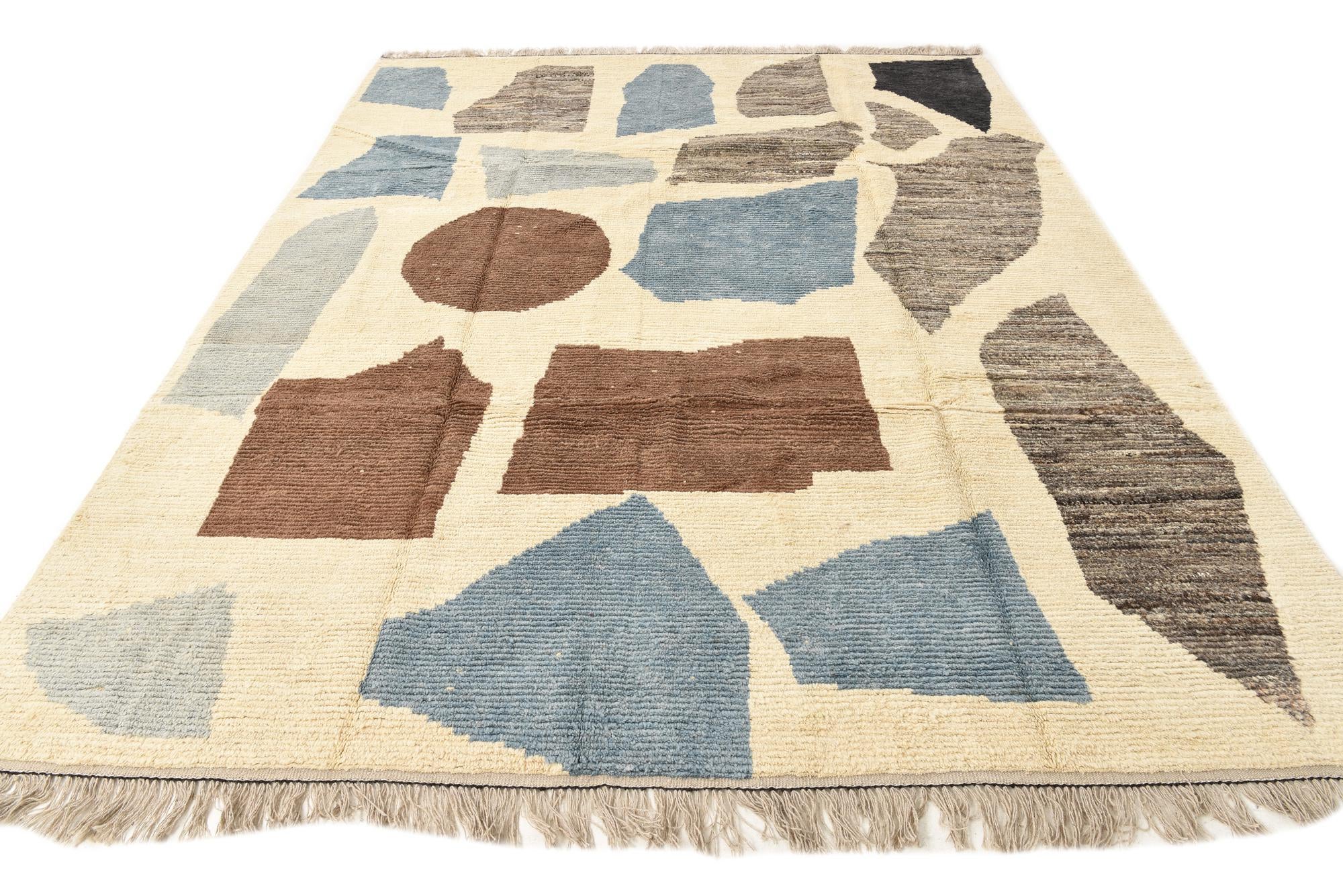 8' 5 x 10' 9 Hand Knotted Moroccan Wool Rug