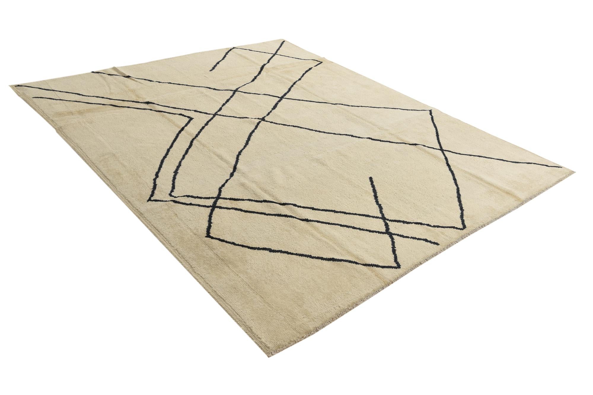 8' x 9' 5 Hand Knotted Moroccan Wool Rug