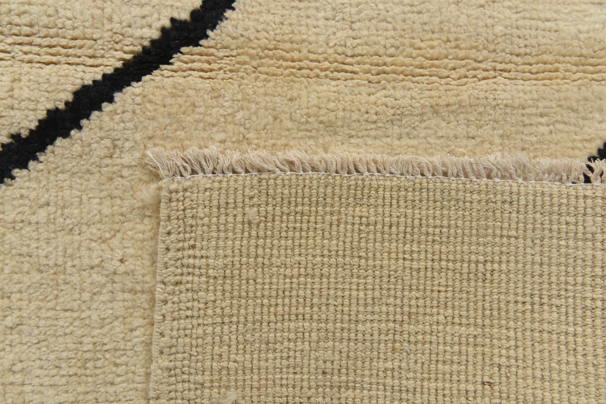 8' x 9' 5 Hand Knotted Moroccan Wool Rug