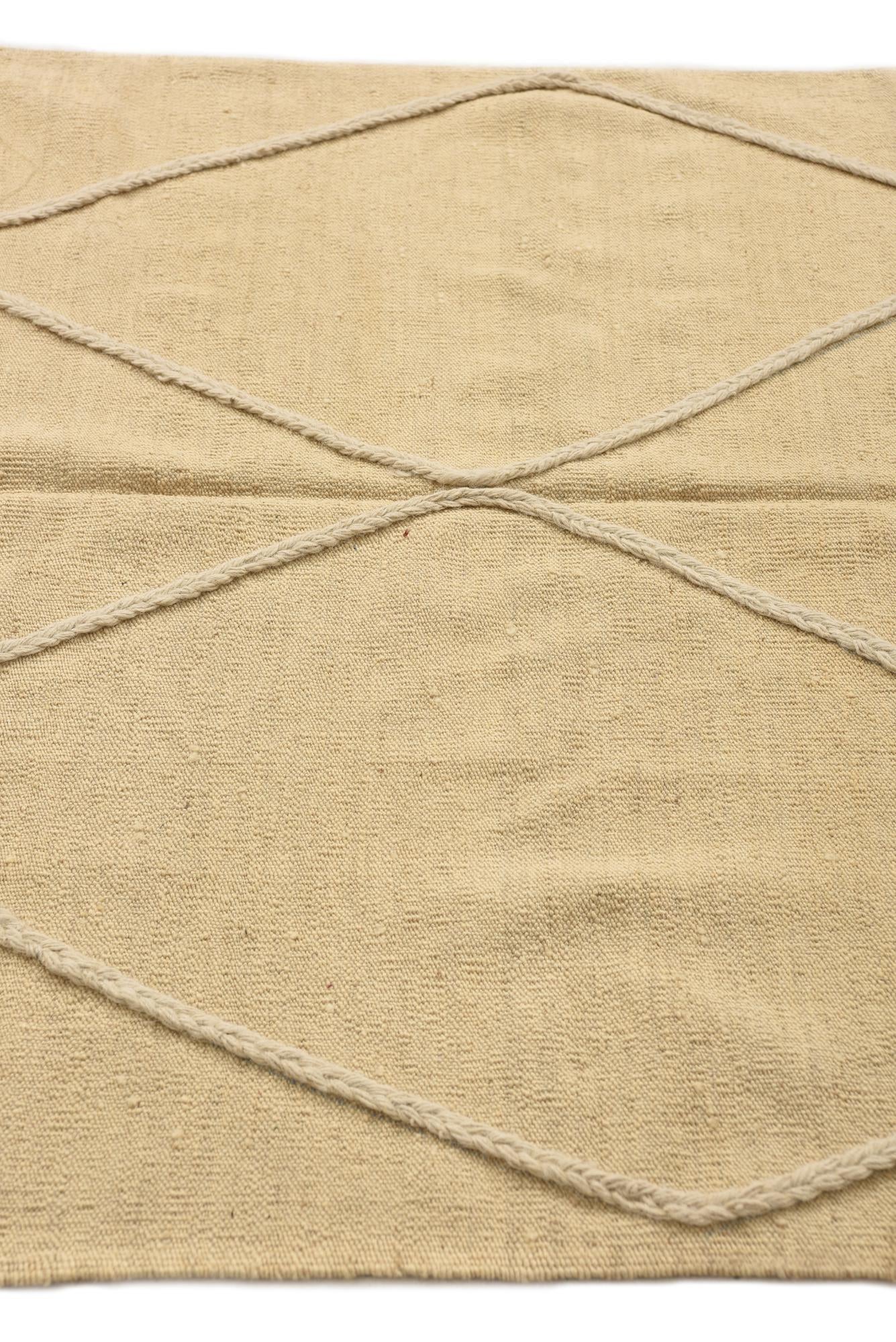 4' 1 x 6' 1 Hand Knotted Moroccan Wool Rug