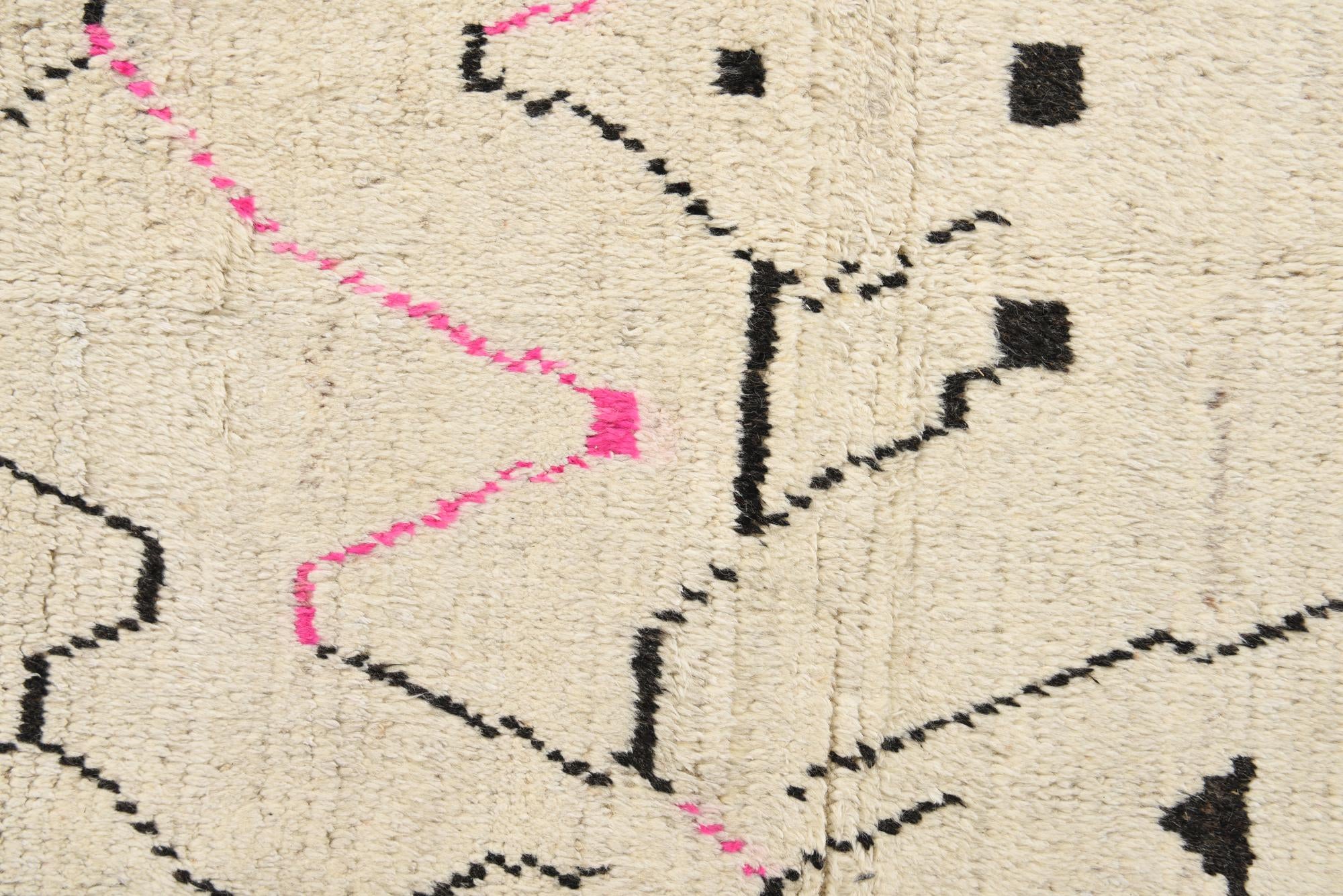 8' x 11' Hand Knotted Moroccan Wool Rug