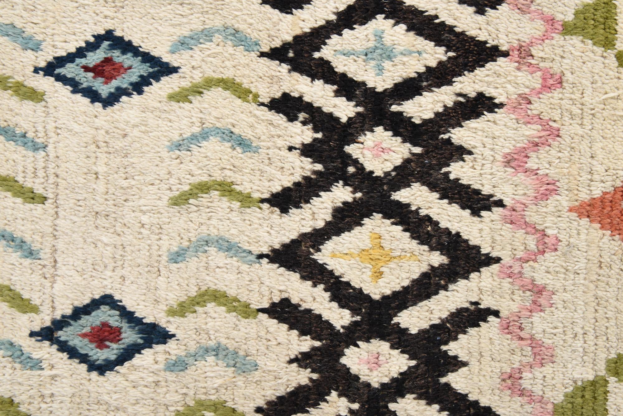 6' 2 x 9' 8 Hand Knotted Moroccan Wool Rug