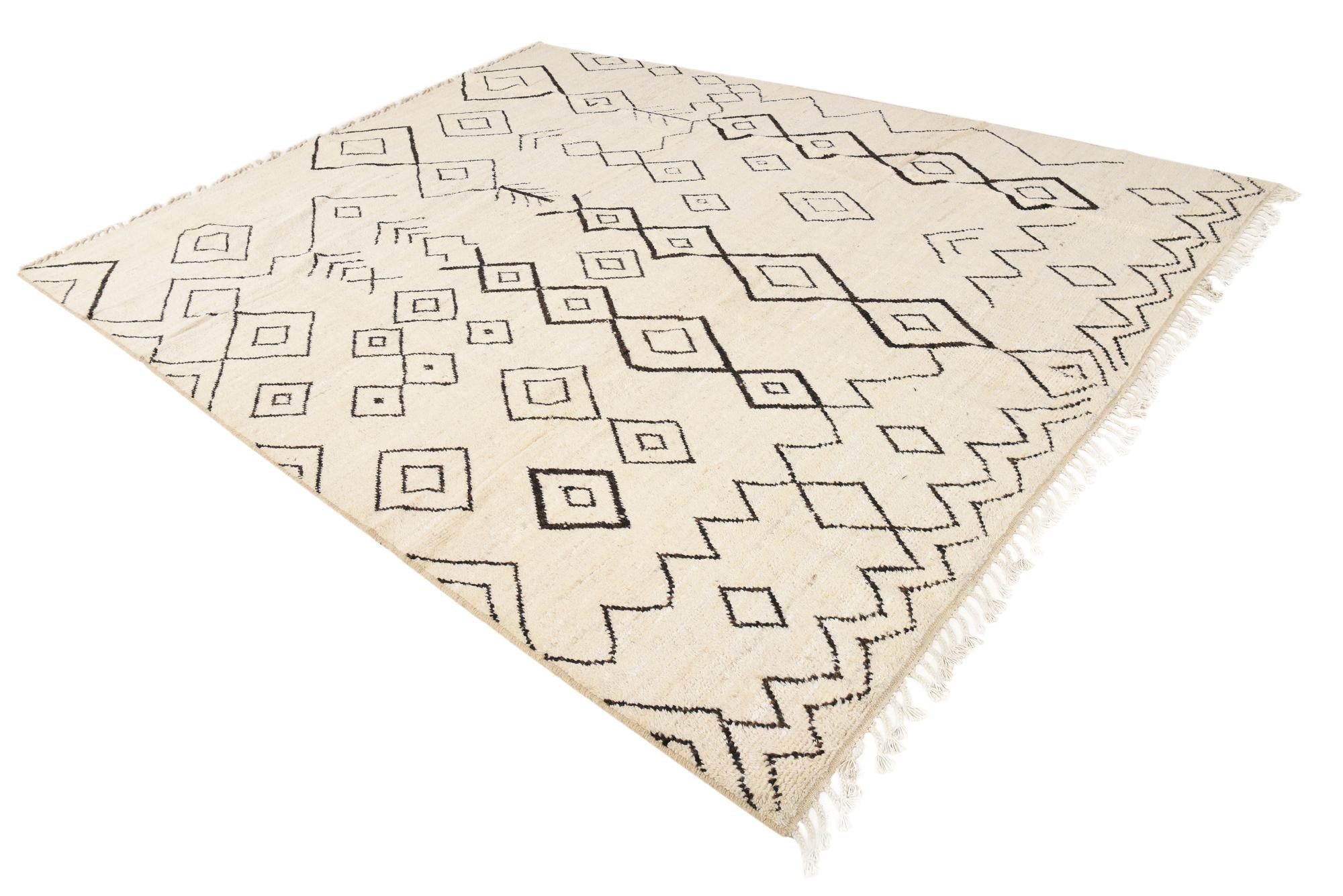 9' 3 x 11' 10 Hand Knotted Moroccan Wool Rug