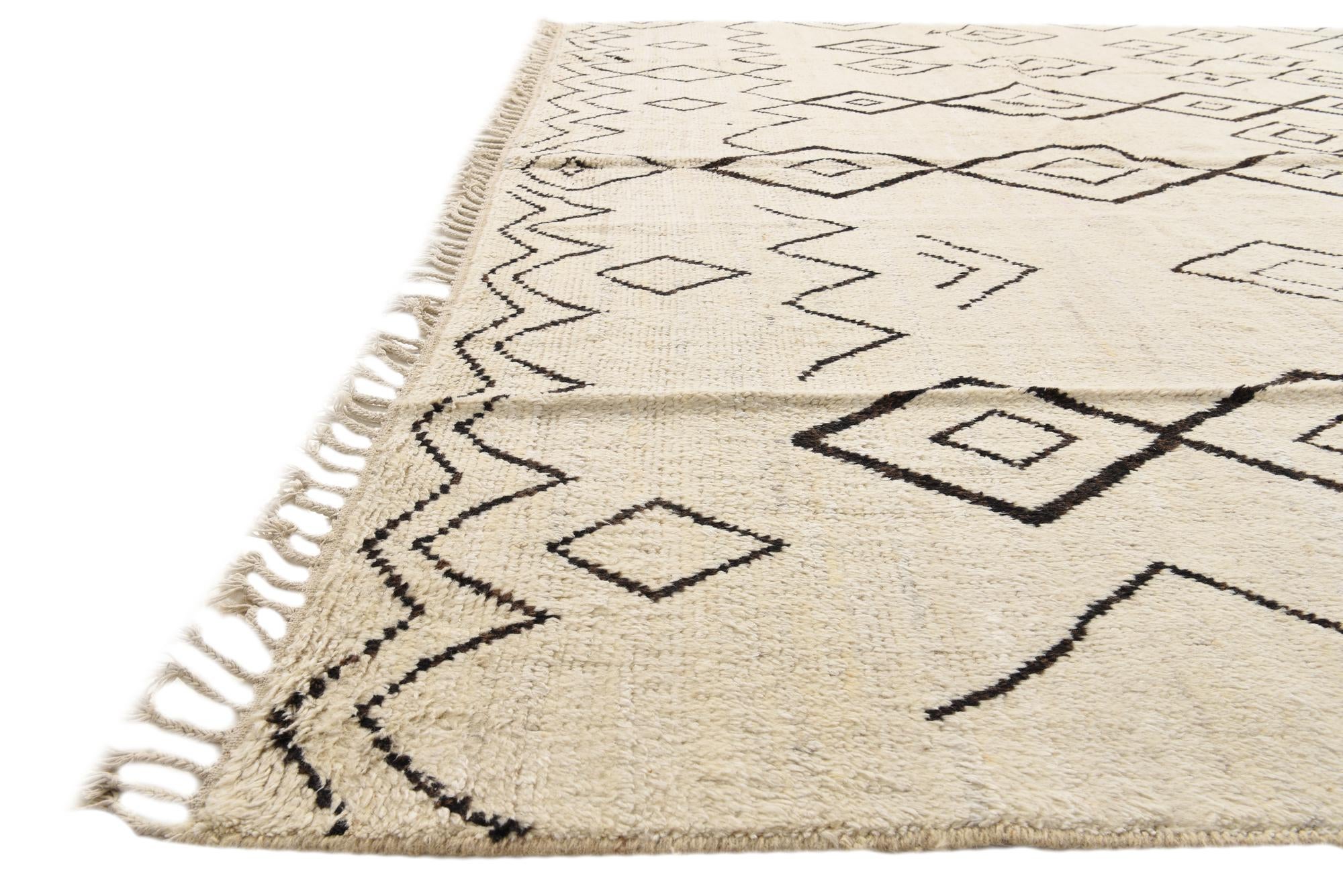 9' 3 x 11' 10 Hand Knotted Moroccan Wool Rug