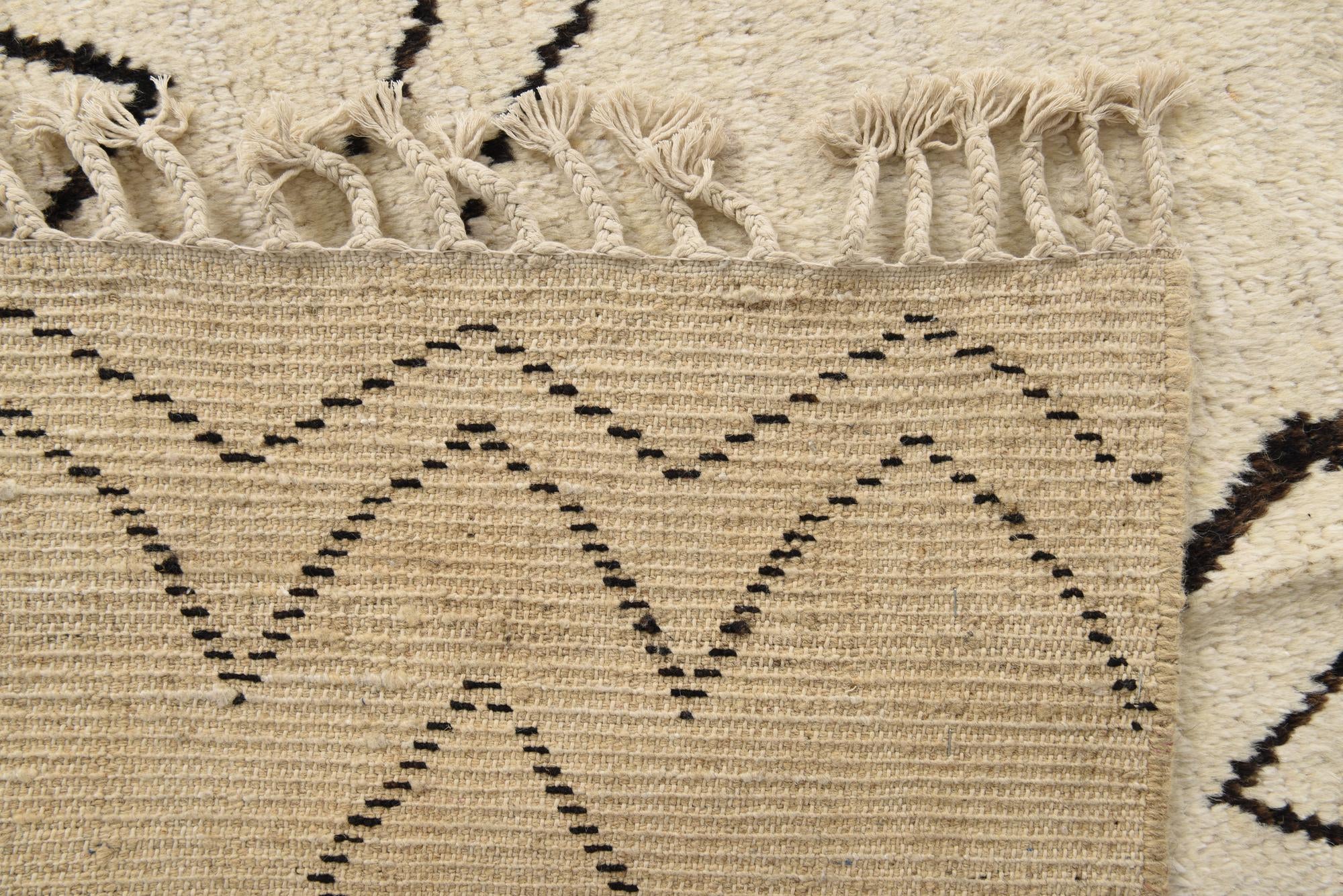 9' 3 x 11' 10 Hand Knotted Moroccan Wool Rug