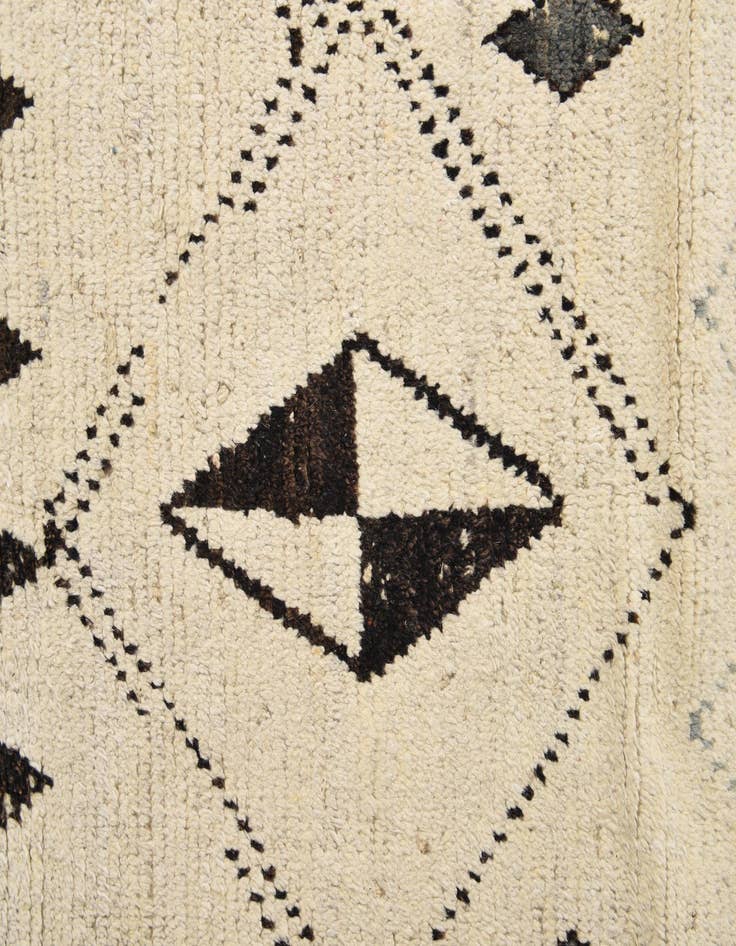 Detail image of 8' x 10' 8  Hand Knotted Moroccan Wool Rug