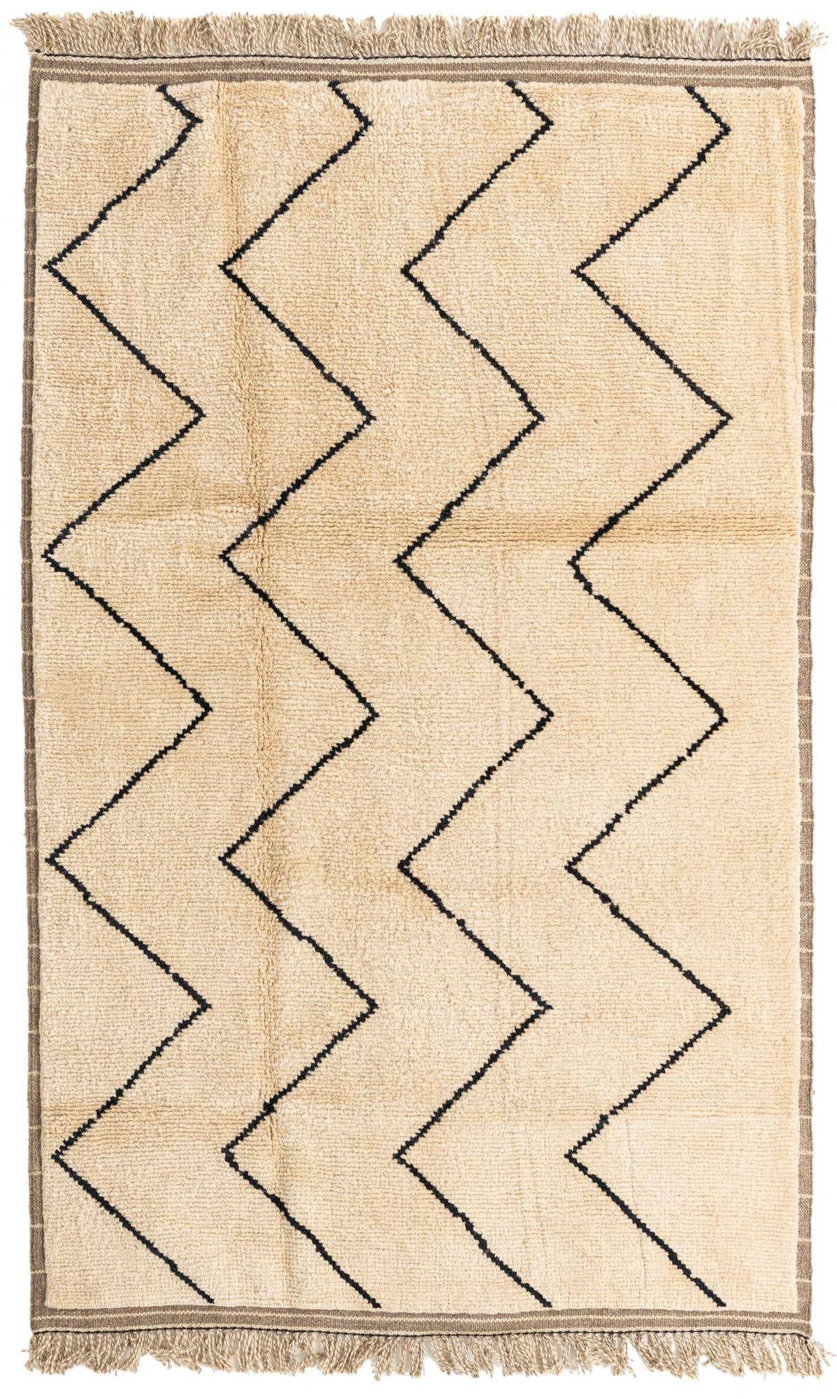 5' 4 x 8' 5 Hand Knotted Moroccan Wool Rug