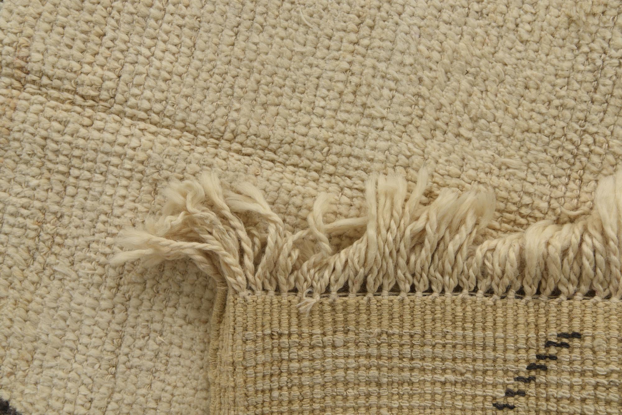 7' 10 x 10' 4 Hand Knotted Moroccan Wool Rug