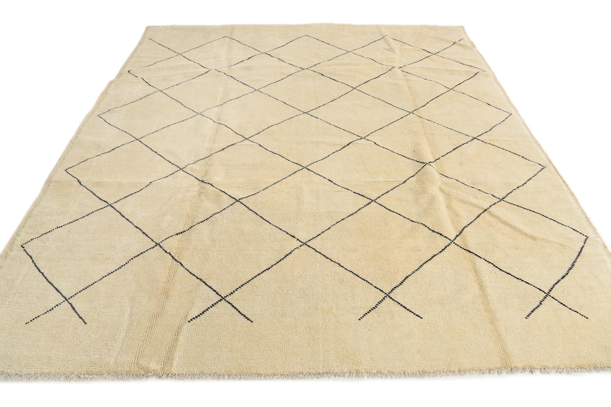 8' 1 x 9' 8 Hand Knotted Moroccan Wool Rug