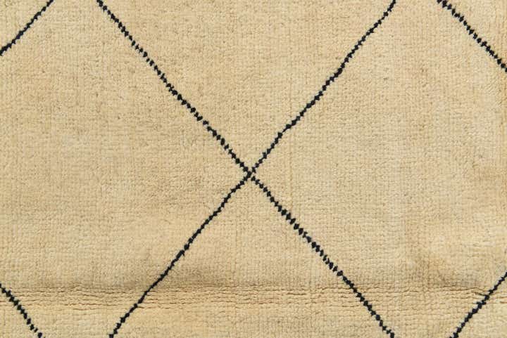 8' 1 x 9' 8 Hand Knotted Moroccan Wool Rug