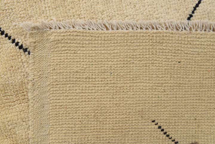 8' 1 x 9' 8 Hand Knotted Moroccan Wool Rug