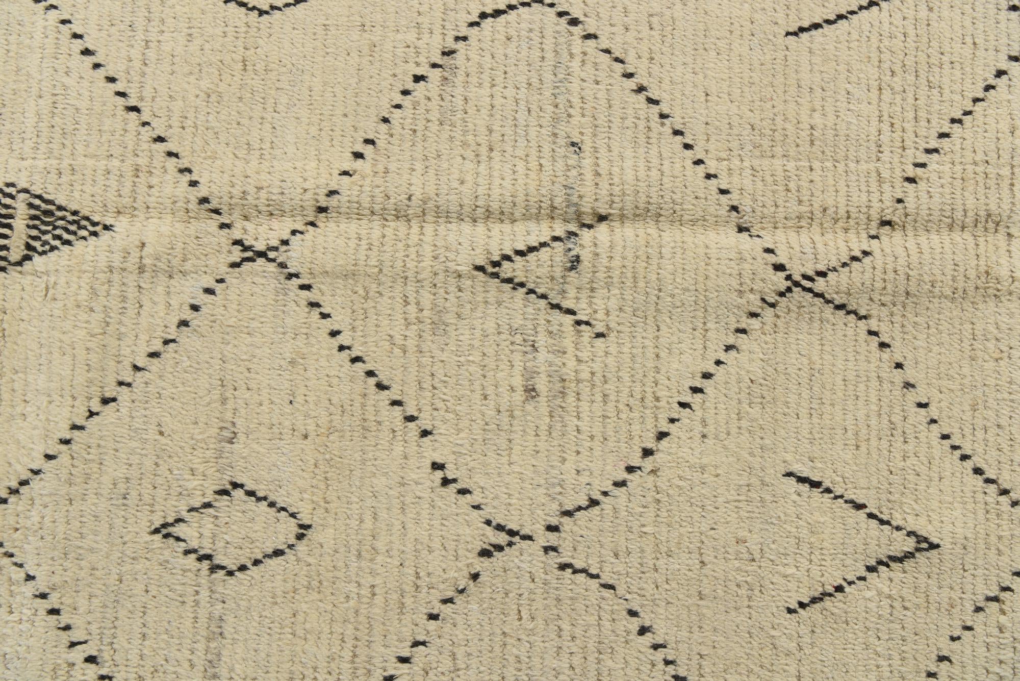 8' 1 x 11' Hand Knotted Moroccan Wool Rug