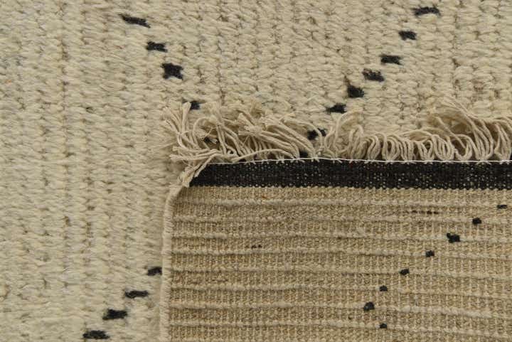 8' 1 x 11' Hand Knotted Moroccan Wool Rug