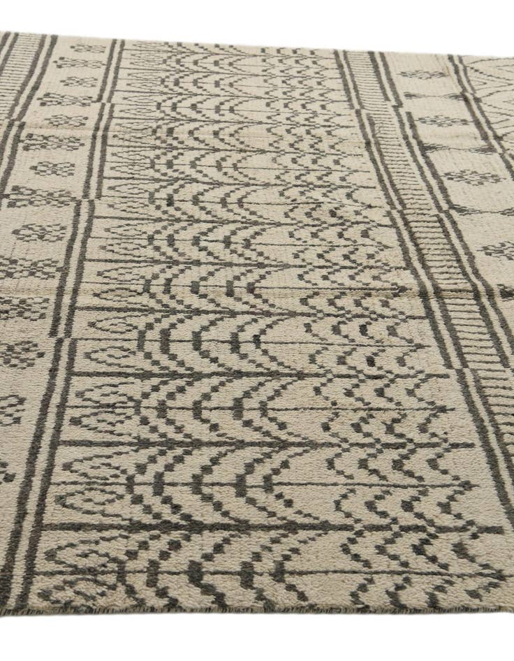 Detail image of 8' x 10' 2  Hand Knotted Moroccan Wool Rug