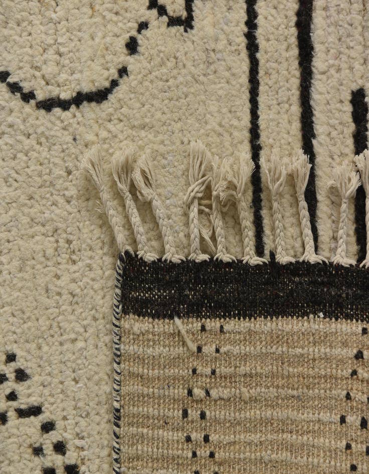 Detail image of 8' 2 x 11' 5  Hand Knotted Moroccan Wool Rug