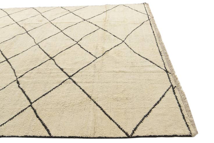 Detail image of 8' 3 x 9' 10 Hand Knotted Moroccan Wool Rug