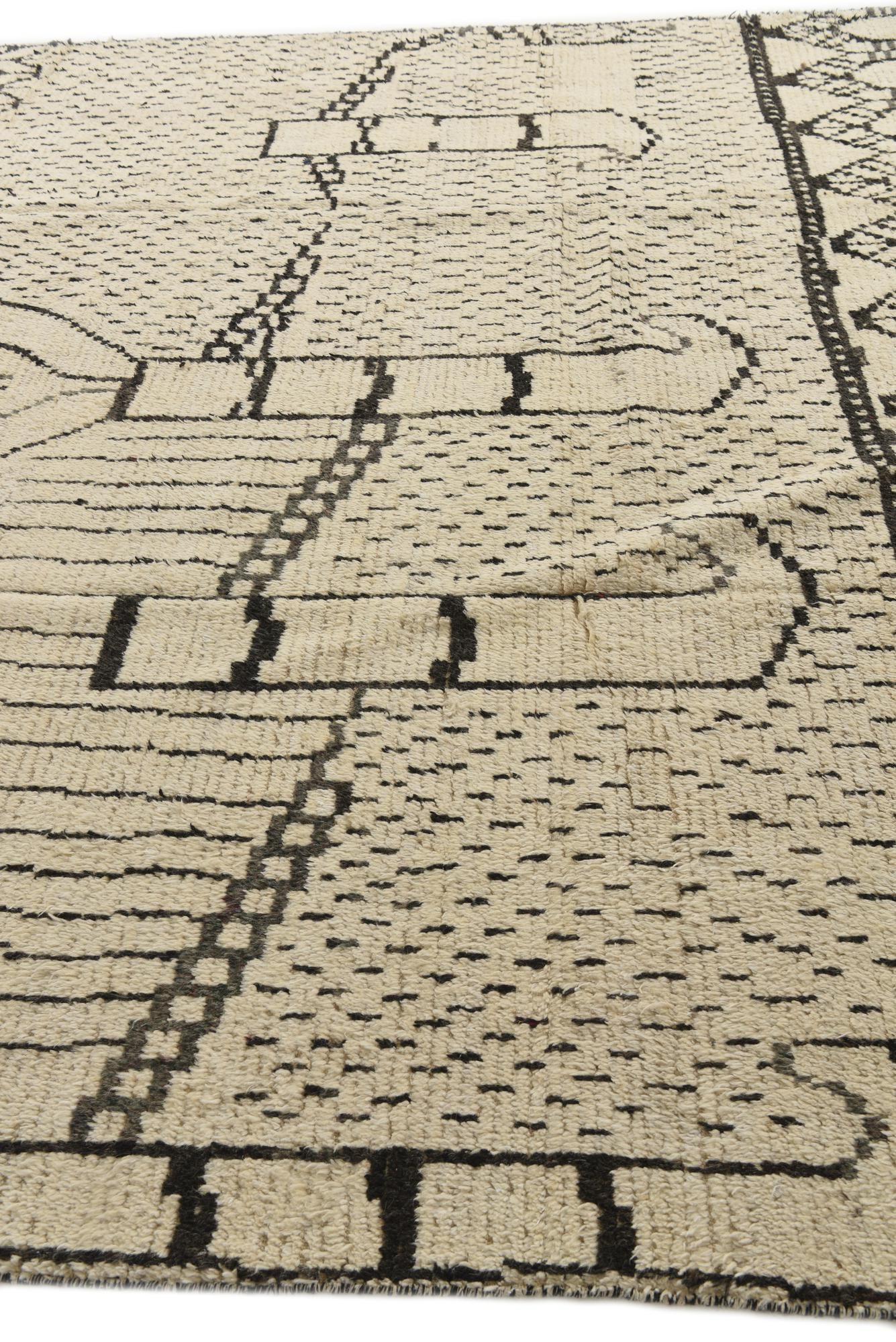 9' 10 x 14' Hand Knotted Moroccan Wool Rug
