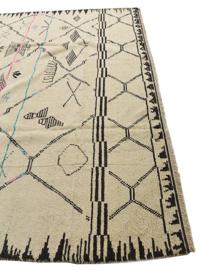 Detail image of 9' 1 x 12' 10  Hand Knotted Moroccan Wool Rug
