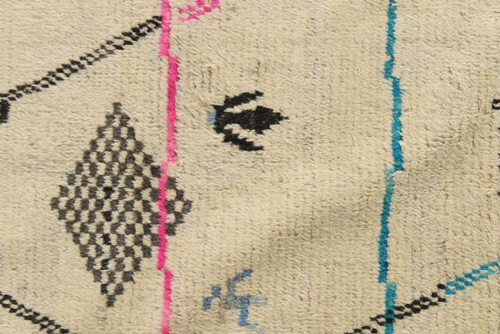 9' 1 x 12' 10 Hand Knotted Moroccan Wool Rug