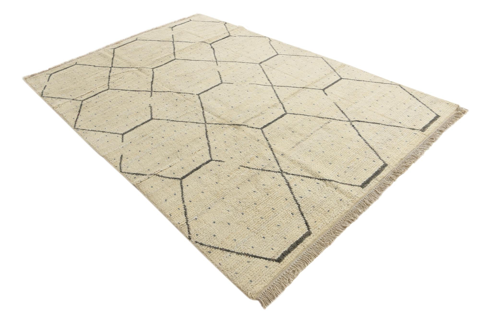 6' 1 x 9' Hand Knotted Moroccan Wool Rug