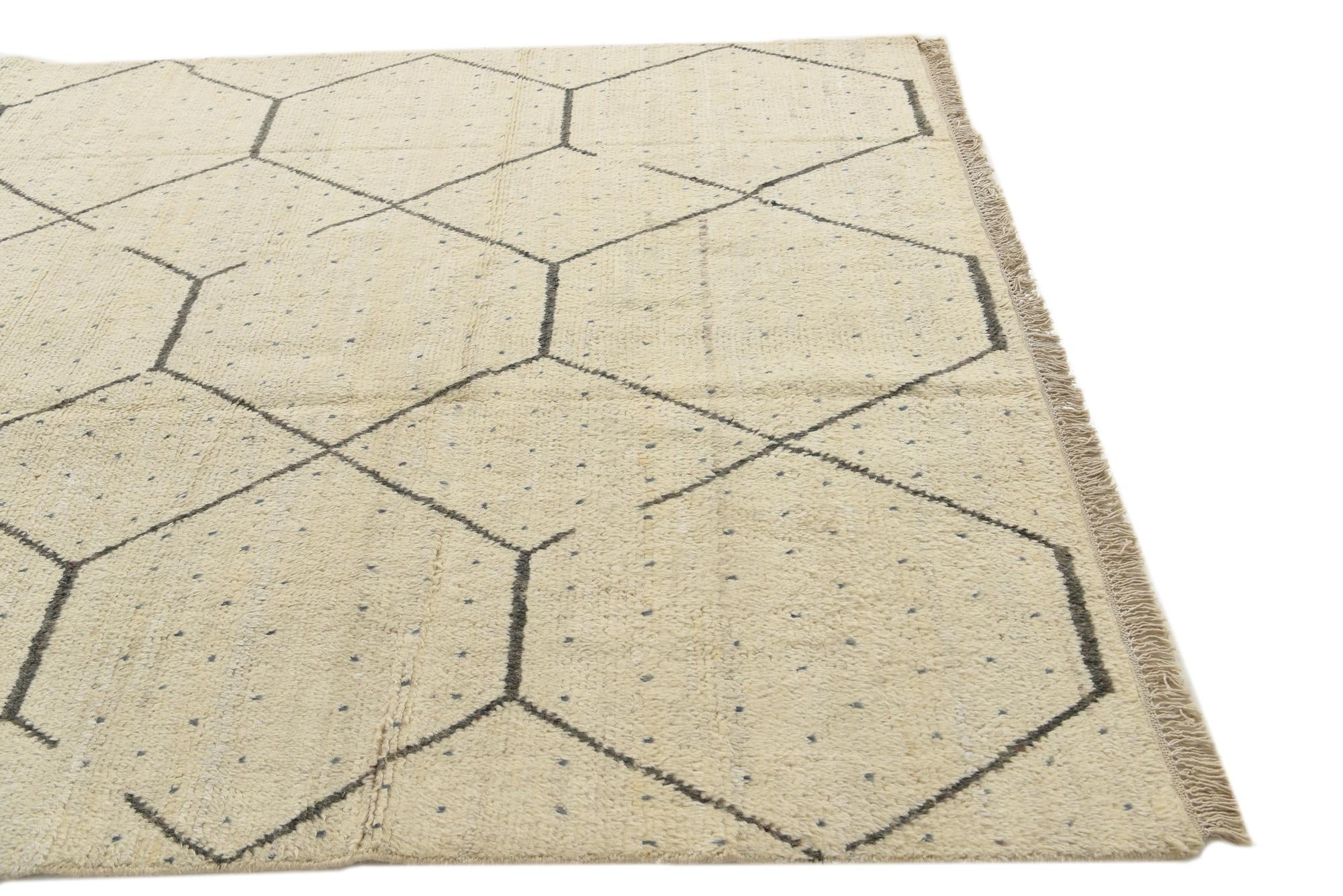 6' 1 x 9' Hand Knotted Moroccan Wool Rug