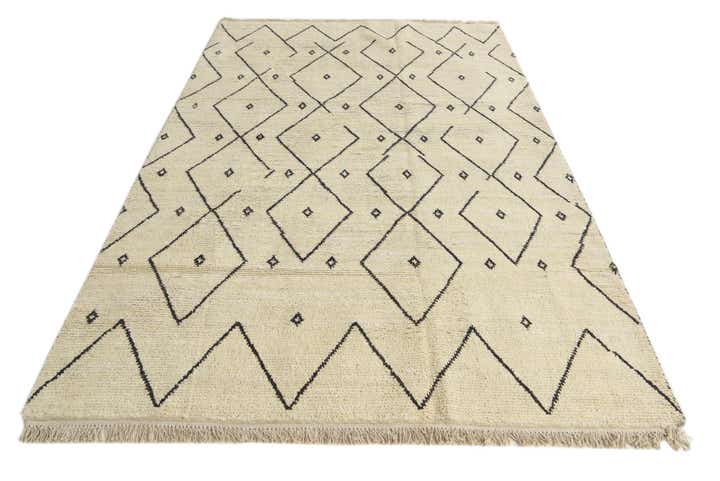 6' x 9' 3 Hand Knotted Moroccan Wool Rug