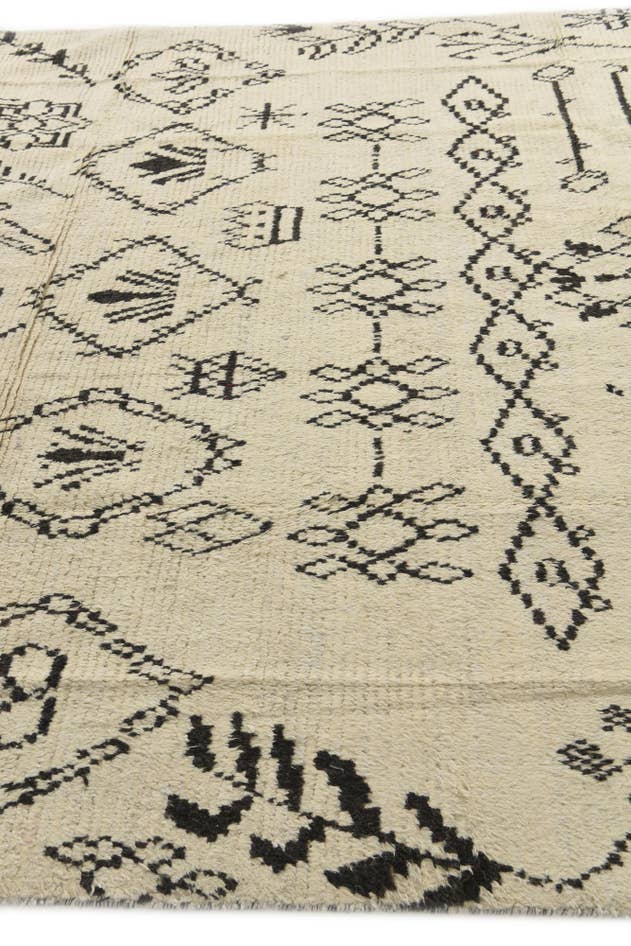 Detail image of 7' 10 x 10' 8 Hand Knotted Moroccan Wool Rug
