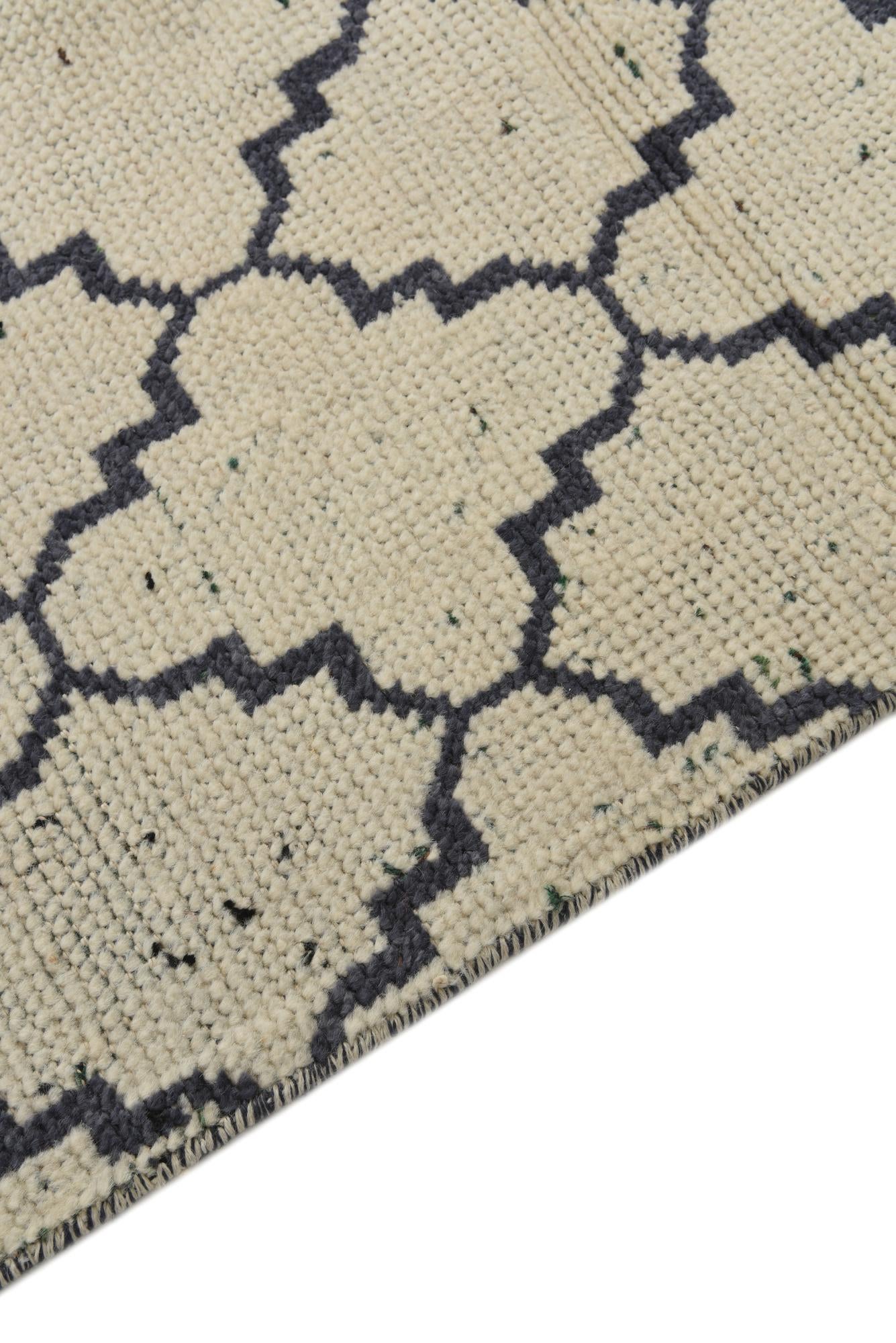 4' 7 x 8' 3 Hand Knotted Moroccan Wool Rug